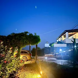 La Casuzza Dei Re Villa Malfa (Salina)
